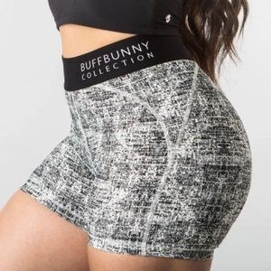 Buffbunny Demi Combat Short in Hustle Print Size Medium